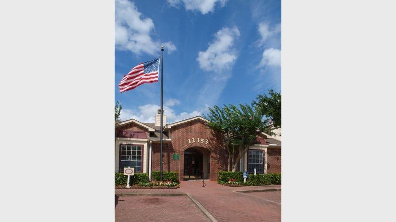 Park Center - Photo 3 of 7