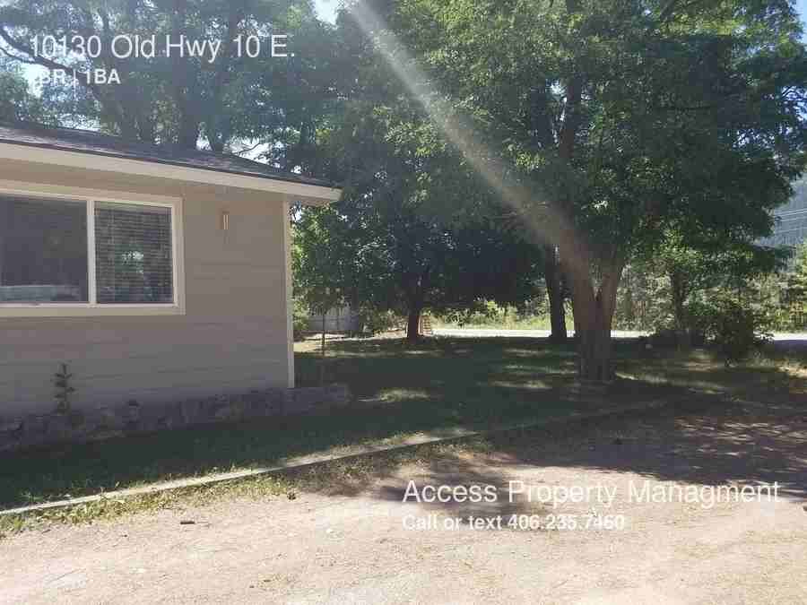 10130 Beckwith St - Photo 2 of 18