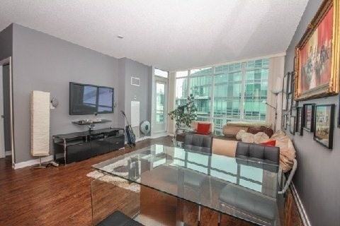 381 Front Street West #Ph06