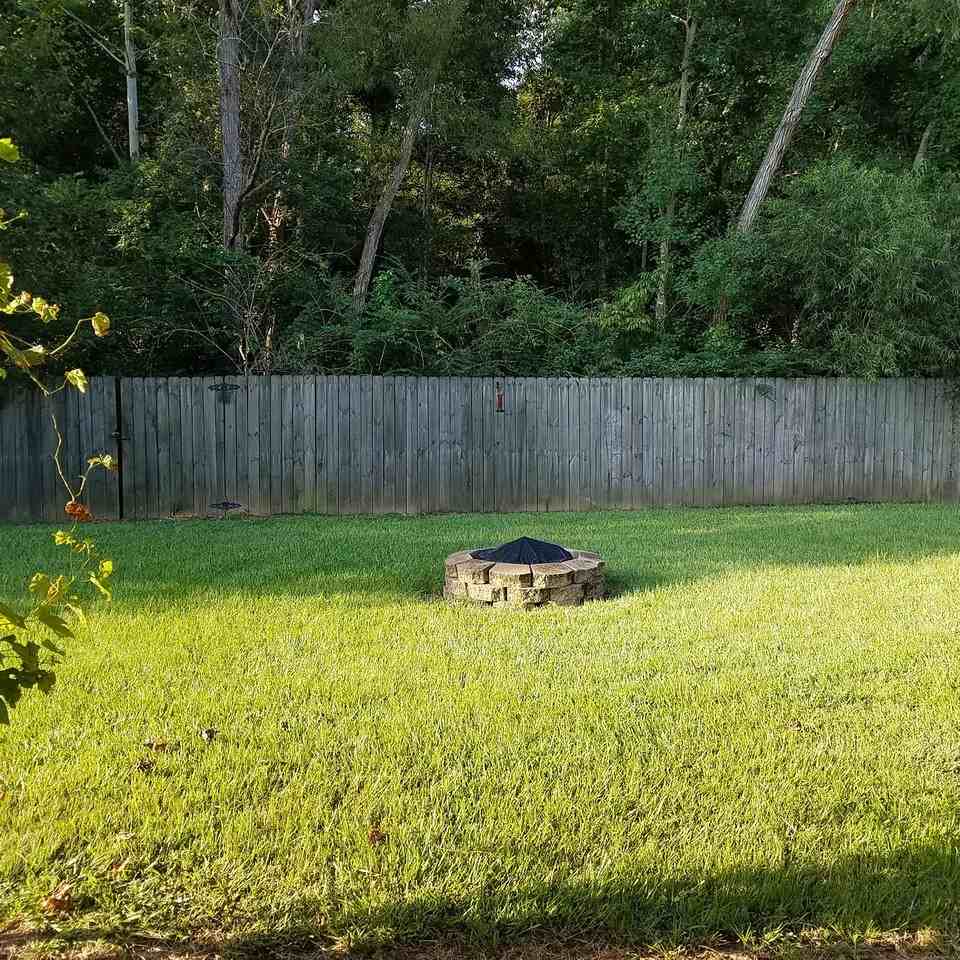 7928 Kristen Ln - Photo 2 of 16