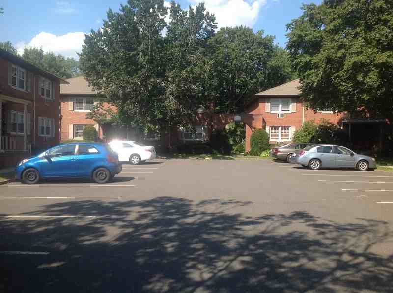 34 Lakeside Dr - Photo 2 of 20