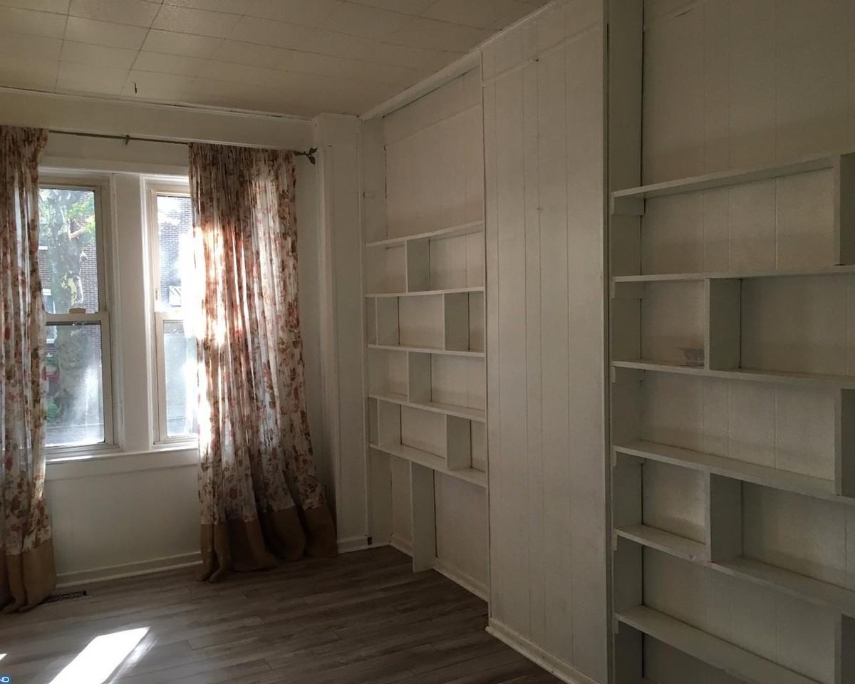 249 5th Ave - Photo 3 of 15