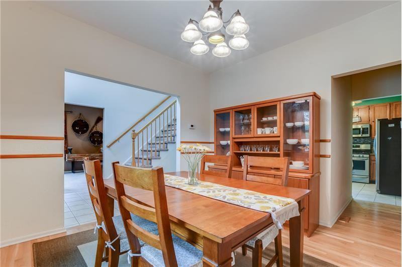 21 Crowel Rd - Photo 3 of 15