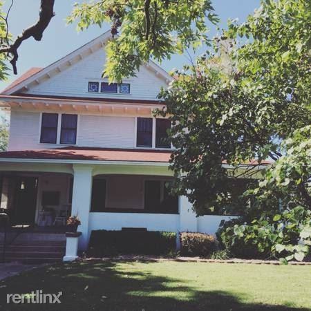 1001 Olive St - Photo 2 of 29