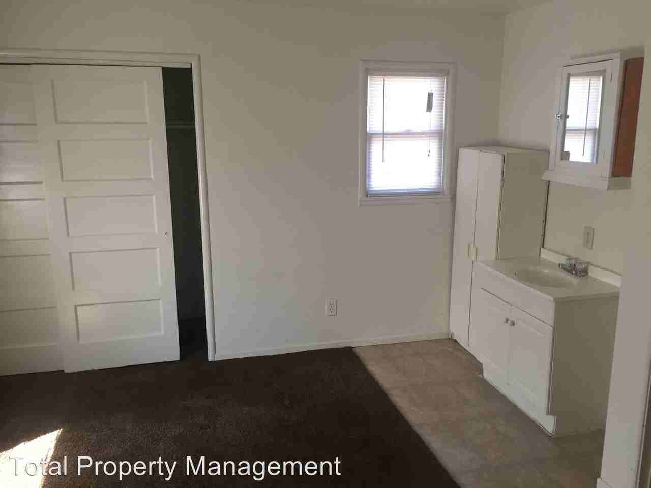 W. King Ave. - Photo 3 of 4