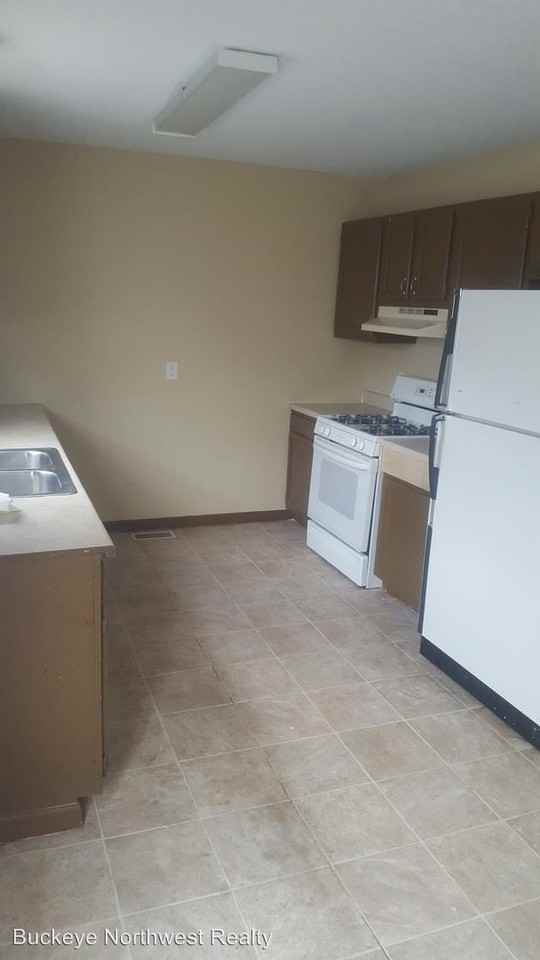 313 Sherman St - Photo 2 of 5