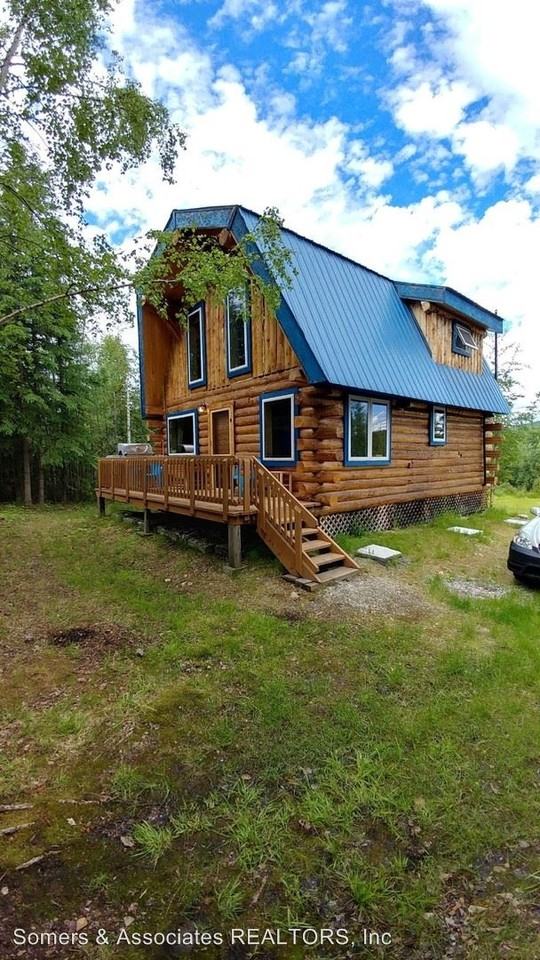 3150 Trilby Ave - Photo 2 of 10