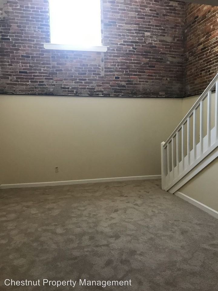 15 15 Wilkinson Alley #202 - Photo 2 of 12