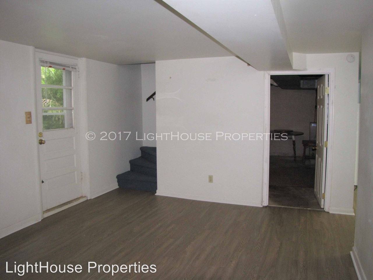 5721 White Oak Dr - Photo 3 of 9