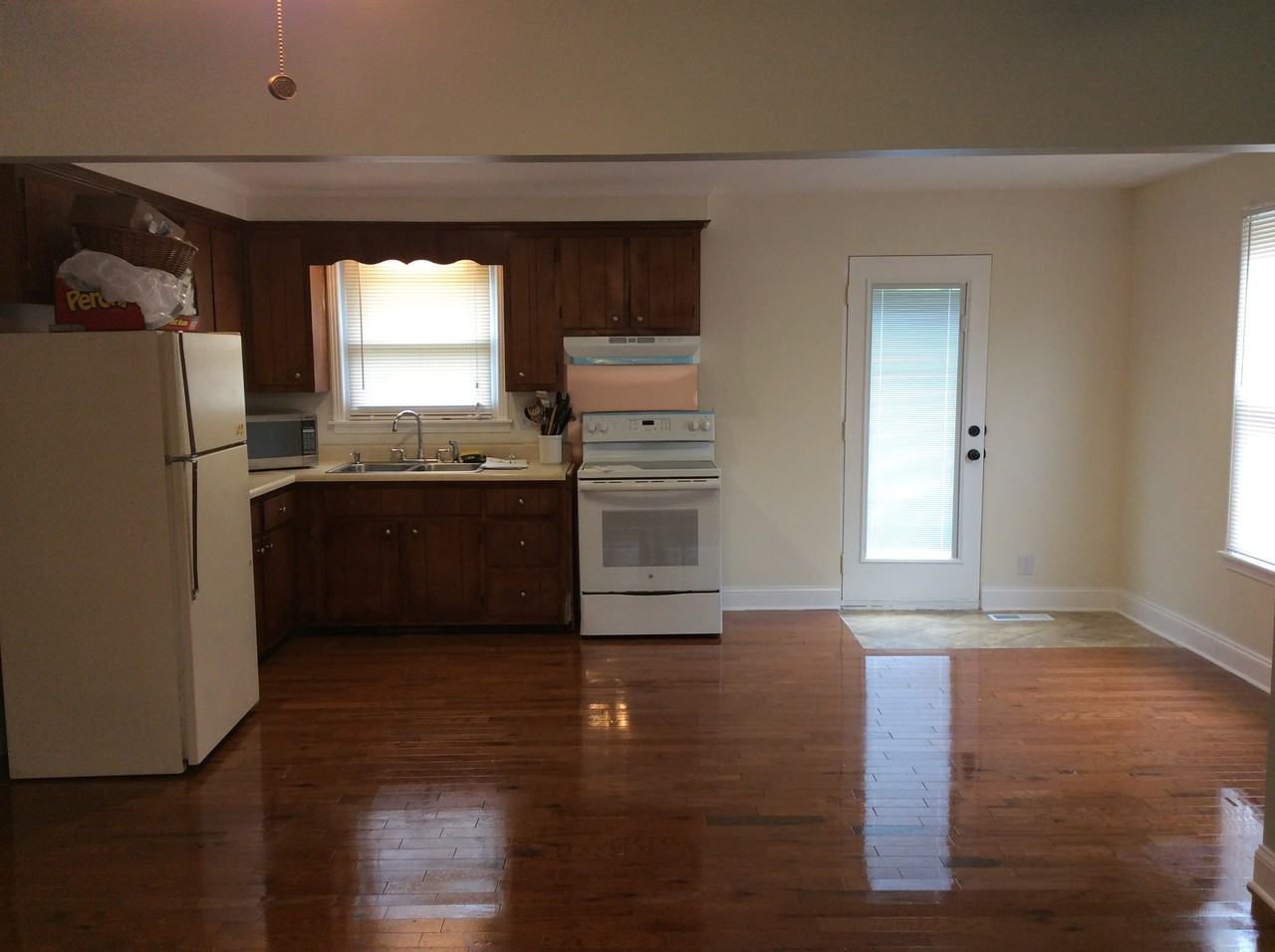 564 Briarwood Drive - Photo 3 of 10