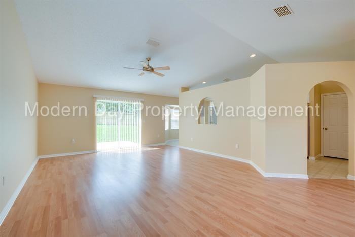 4308 Dristol Ave - Photo 3 of 20