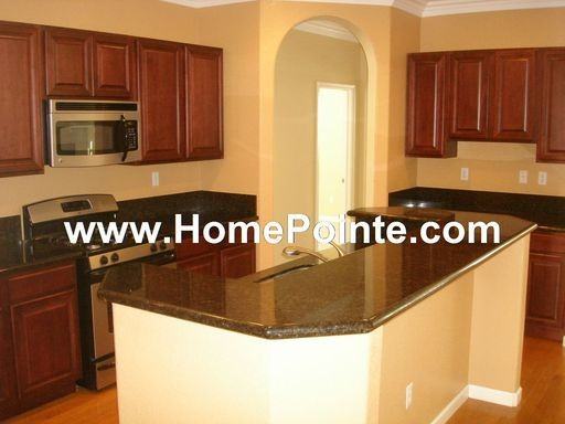 2924 N Platte Way - Photo 2 of 9