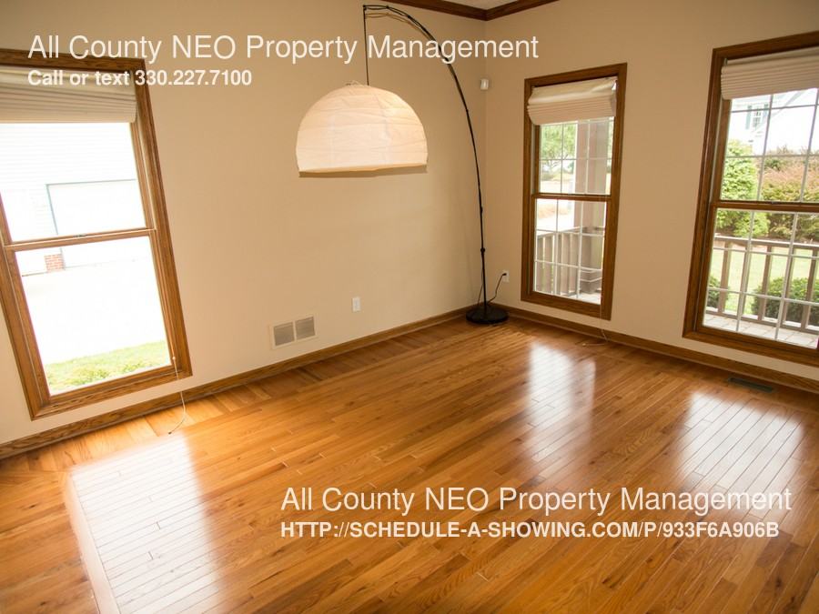 4122 Kingsbury Blvd - Photo 2 of 18