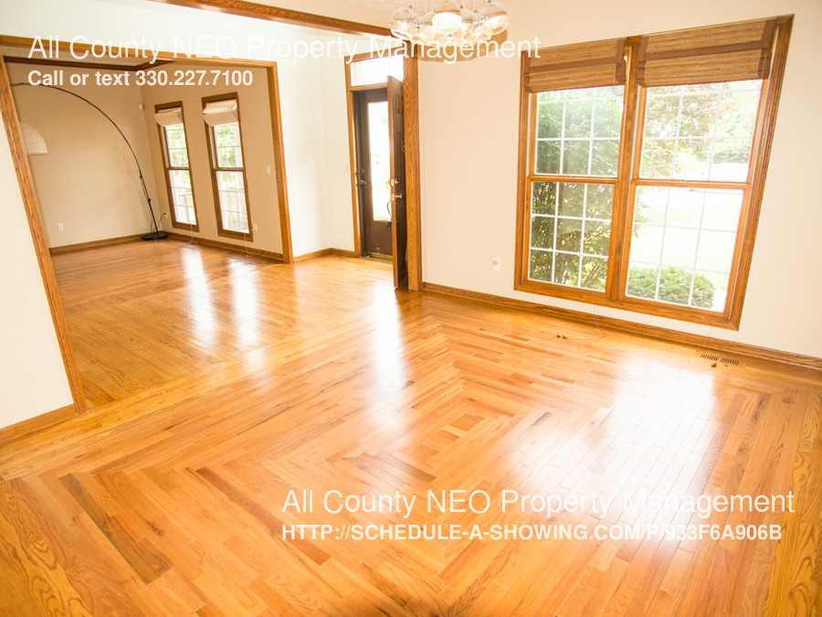 4122 Kingsbury Blvd - Photo 3 of 18