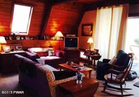 802 Lakeview Pl - Photo 3 of 7