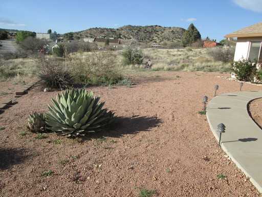 5645 N Towers Dr - Photo 3 of 17