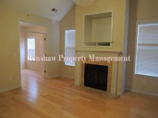 1368 Harbor Park Dr - Photo 3 of 12