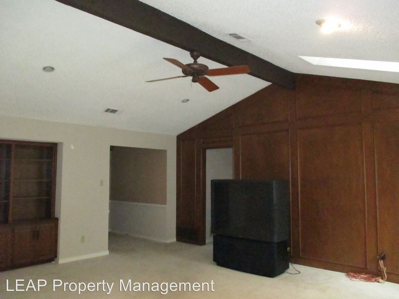 4001 Double Oak Ln - Photo 2 of 11