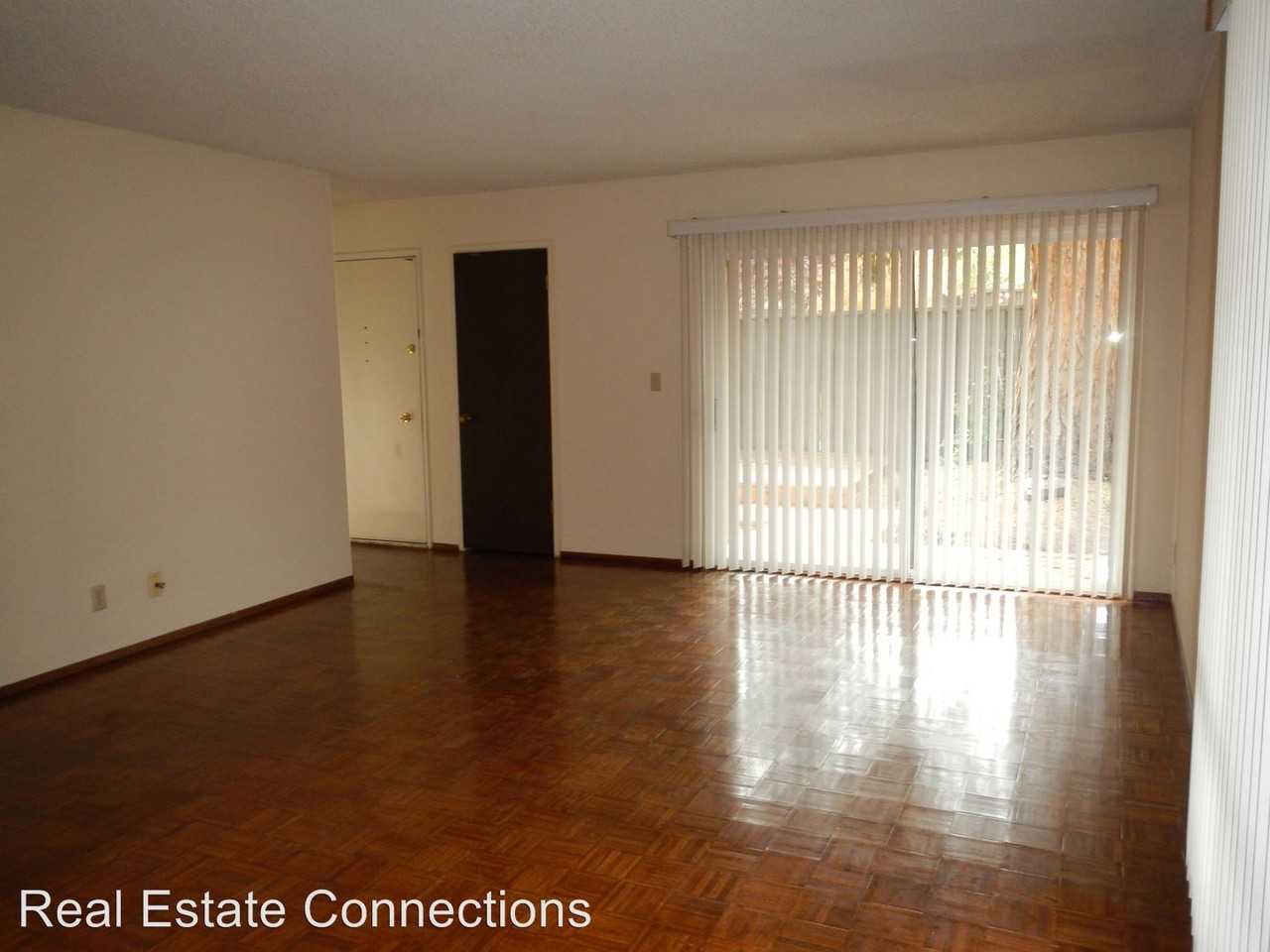 5017 Pine Tree Terrace - Photo 2 of 9