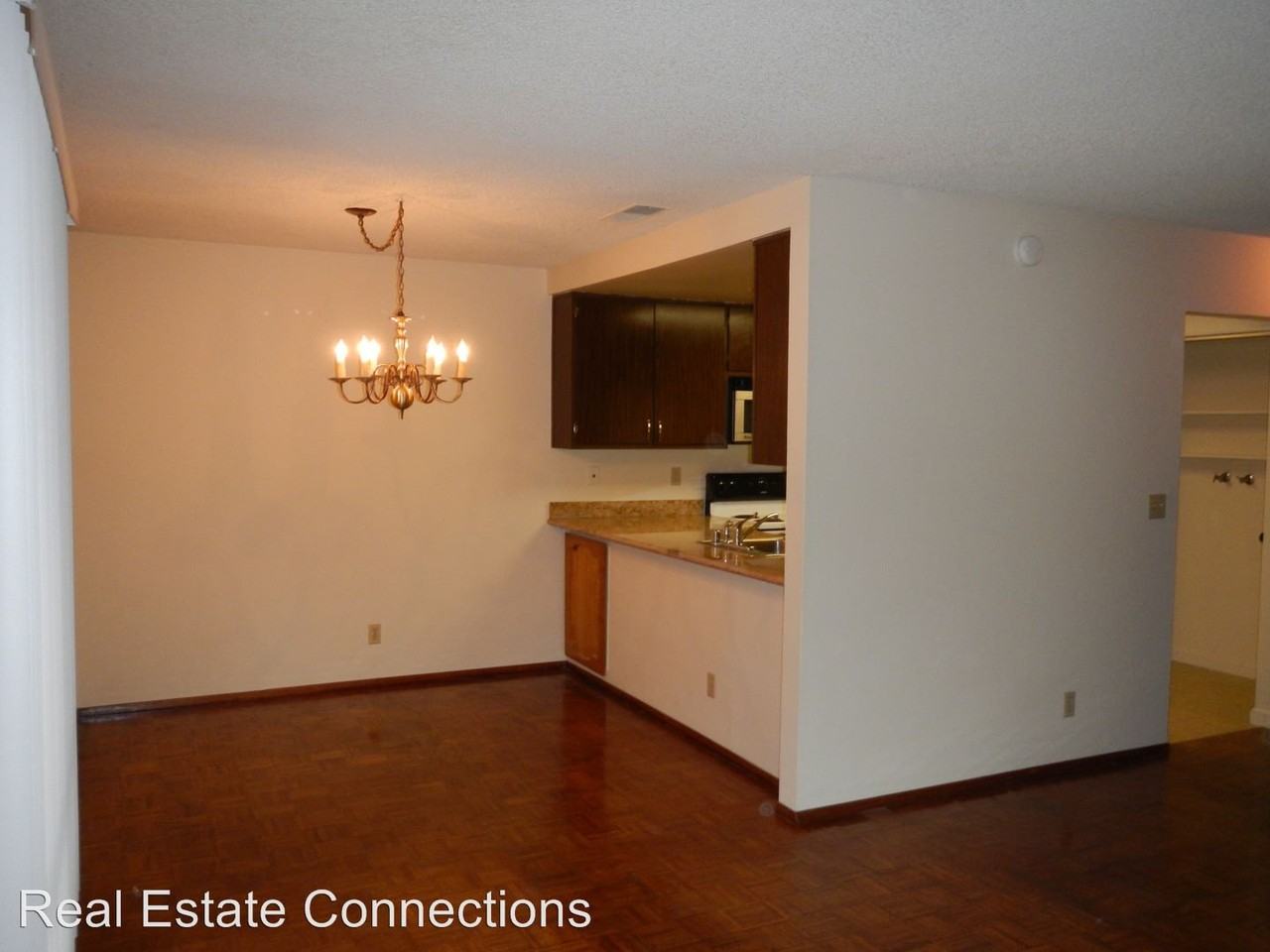 5017 Pine Tree Terrace - Photo 3 of 9