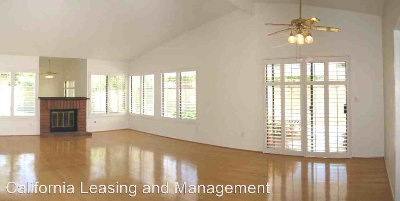 26102 Alejandro Dr - Photo 2 of 5