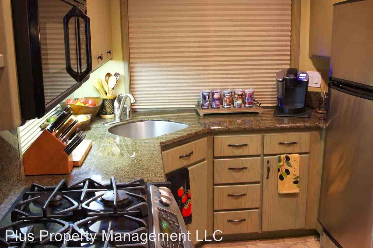 19717 Mt Bachelor Dr - Photo 3 of 20