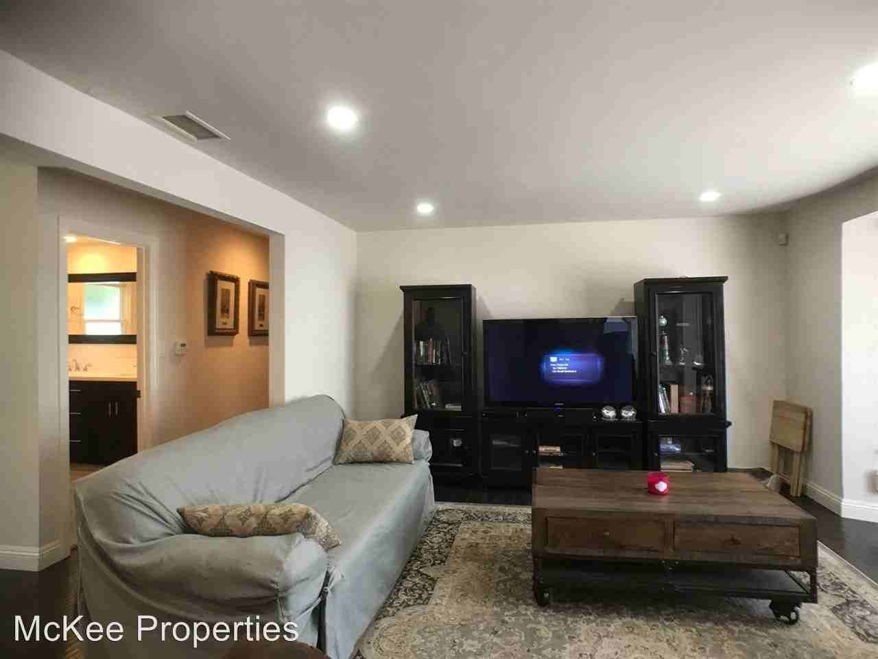 7570 Calvocado St - Photo 3 of 15