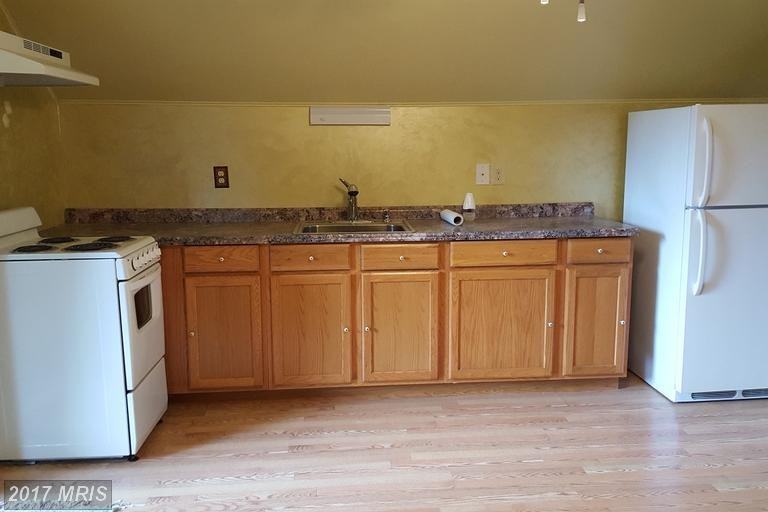 40695 Parsons Mill Rd - Photo 3 of 17