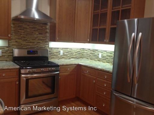 1845 Jefferson St - Photo 2 of 7