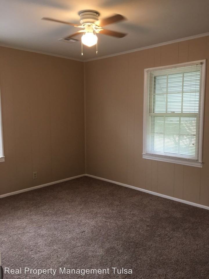 237 S 72nd E Ave - Photo 3 of 14