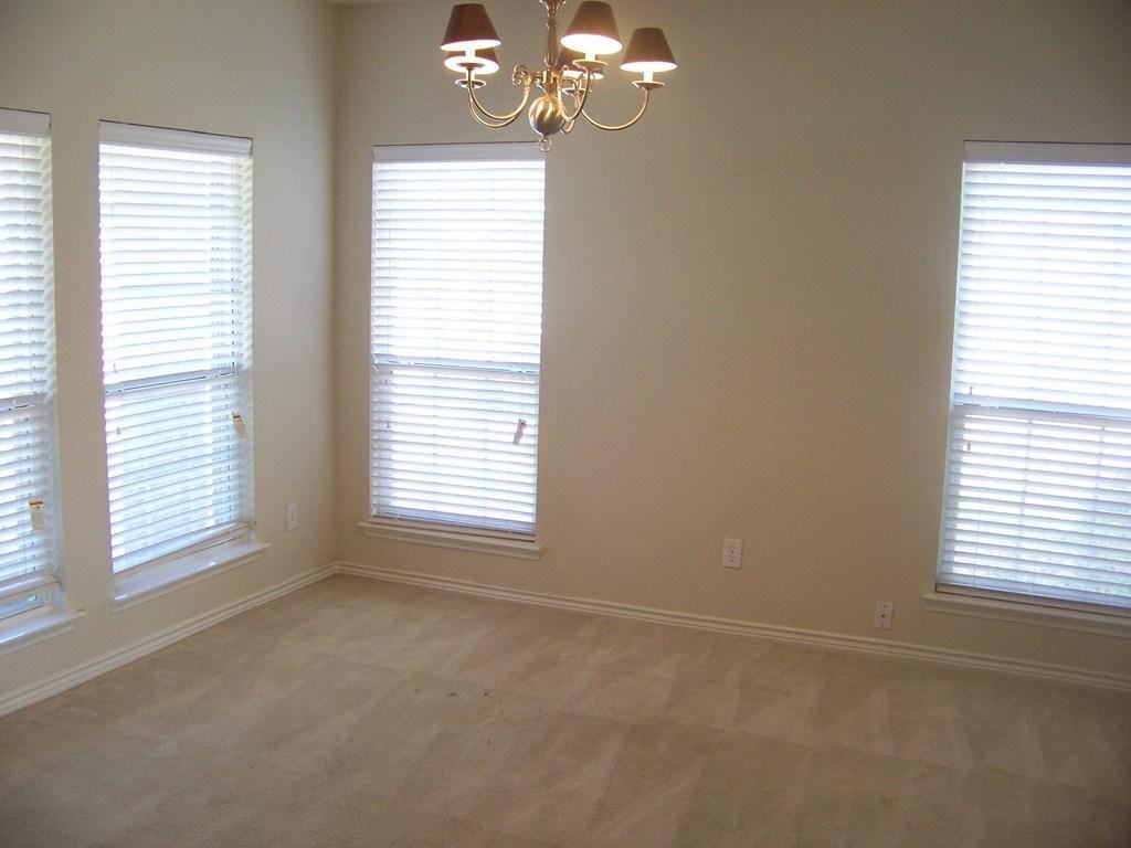 7602 Providence Dr - Photo 2 of 15