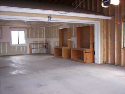 2165 W 7th N - Photo 2 of 7