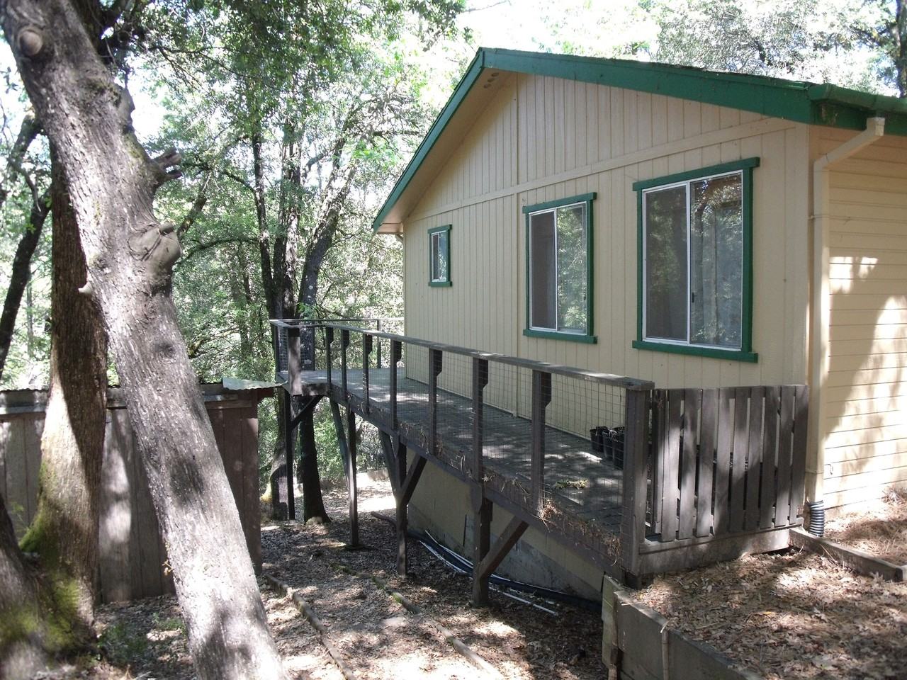 8312 Spur Rd - Photo 3 of 11