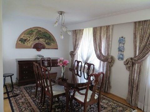 16 Wycliffe Crescent - Photo 3 of 9