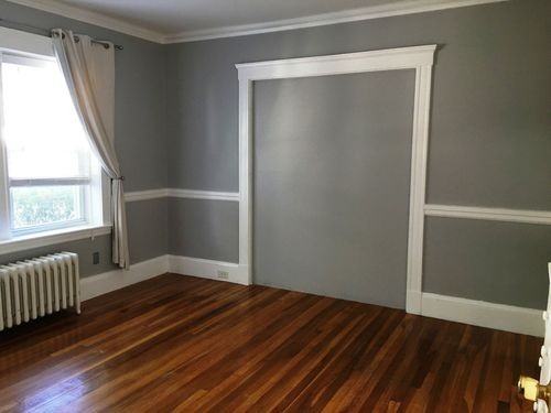 74 Surrey St - Photo 2 of 2