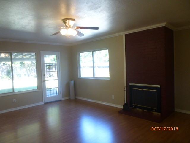 3401 Mayfair Dr - Photo 2 of 13