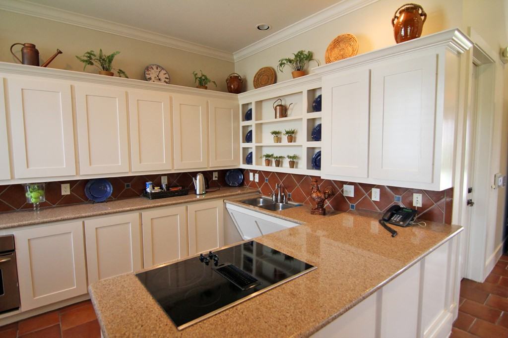 Lafayette Village - Photo 2 of 7