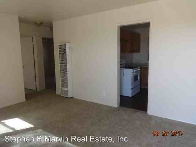 45321/45323 28th St East - Photo 2 of 10