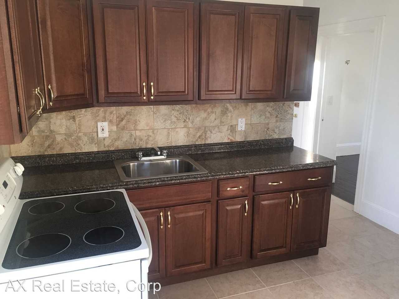 10 Farrington Rd - Photo 2 of 9