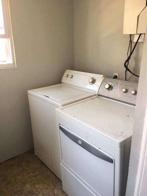 5909 W Oxford St - Photo 2 of 4