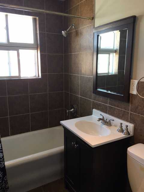 5909 W Oxford St - Photo 3 of 4