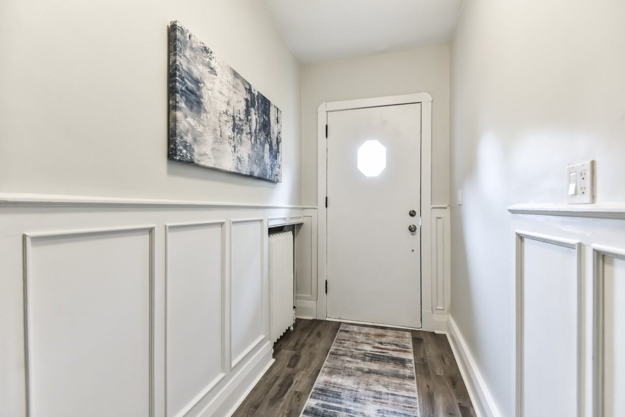 45-47 O'Hara Avenue - Photo 3 of 9