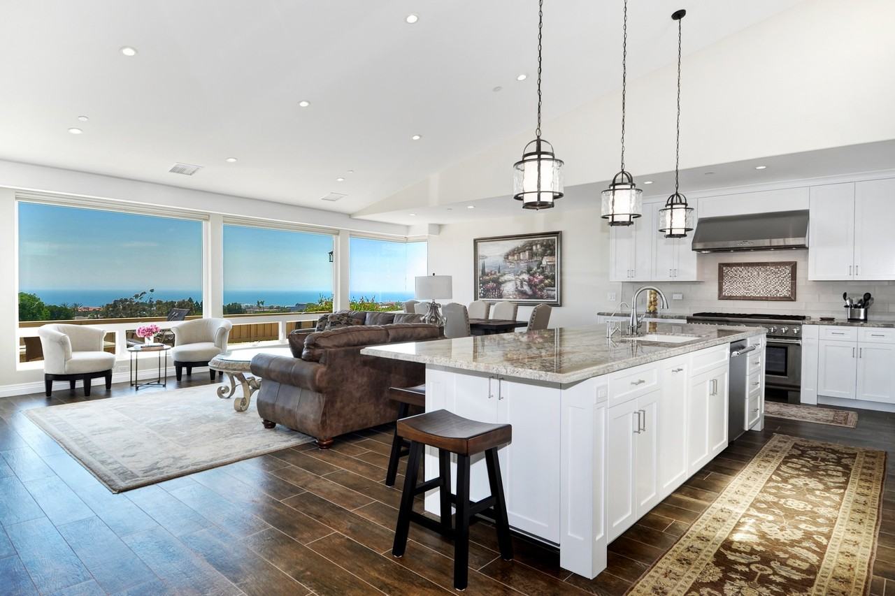 33905 Manta Ct - Photo 2 of 34