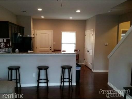 131 Watson Ln - Photo 3 of 13