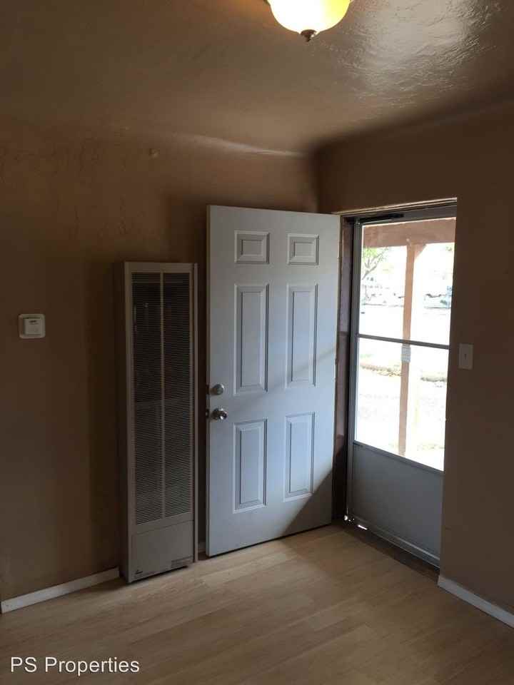 451 58th St NW - Photo 3 of 5