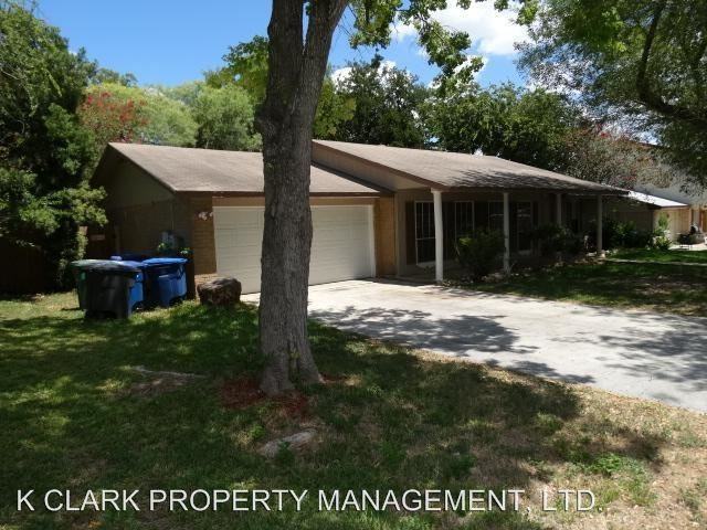 13026 Los Espanada St - Photo 2 of 46