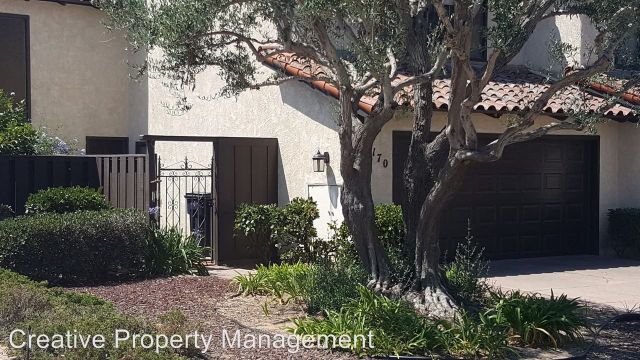 170 Foxenwood Dr - Photo 3 of 15