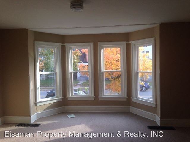 342 W Creighton Ave - Photo 3 of 23