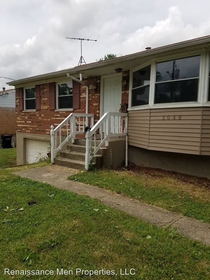 2048 E Teralta Cir - Photo 3 of 3