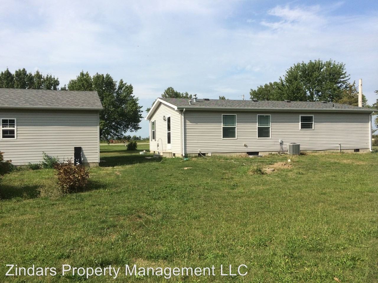 3892 US-136 - Photo 2 of 21